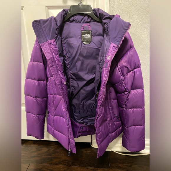 The North Face Down Puffer Jacket Purple Medium size
NWOT - Picture 5 of 7